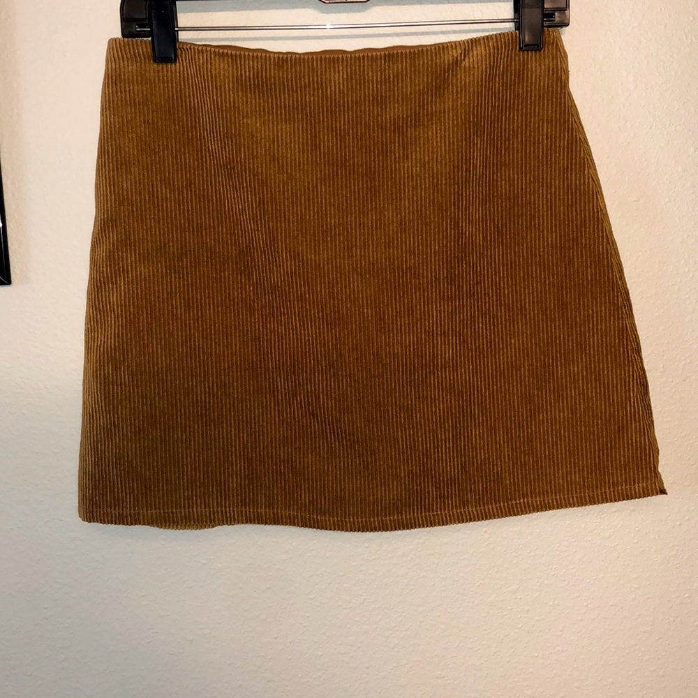 Boutique corduroyed tan skirt